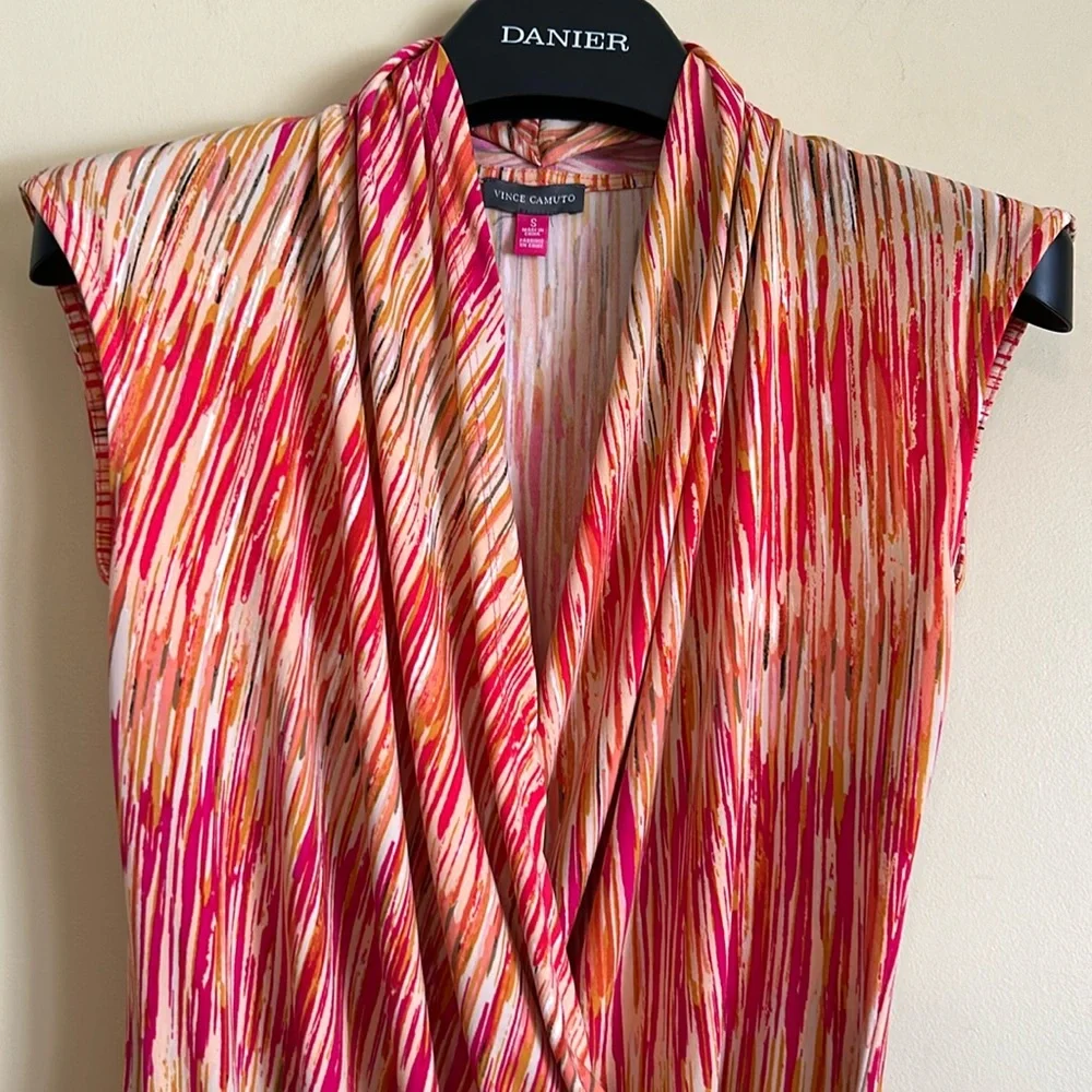 Vince Camuto Womens S Sleeveless Blouse Shirt V Neck Draped Front Surplice Top - Picture 2 of 8
